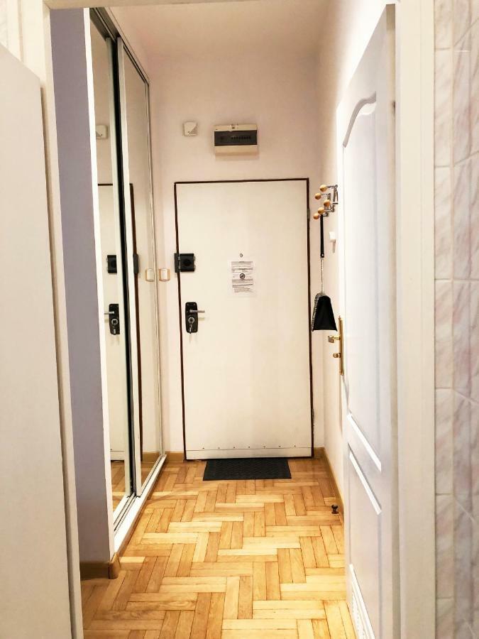 Sienna 93 - Cozy Studio By Homeprime Warszawa Eksteriør billede